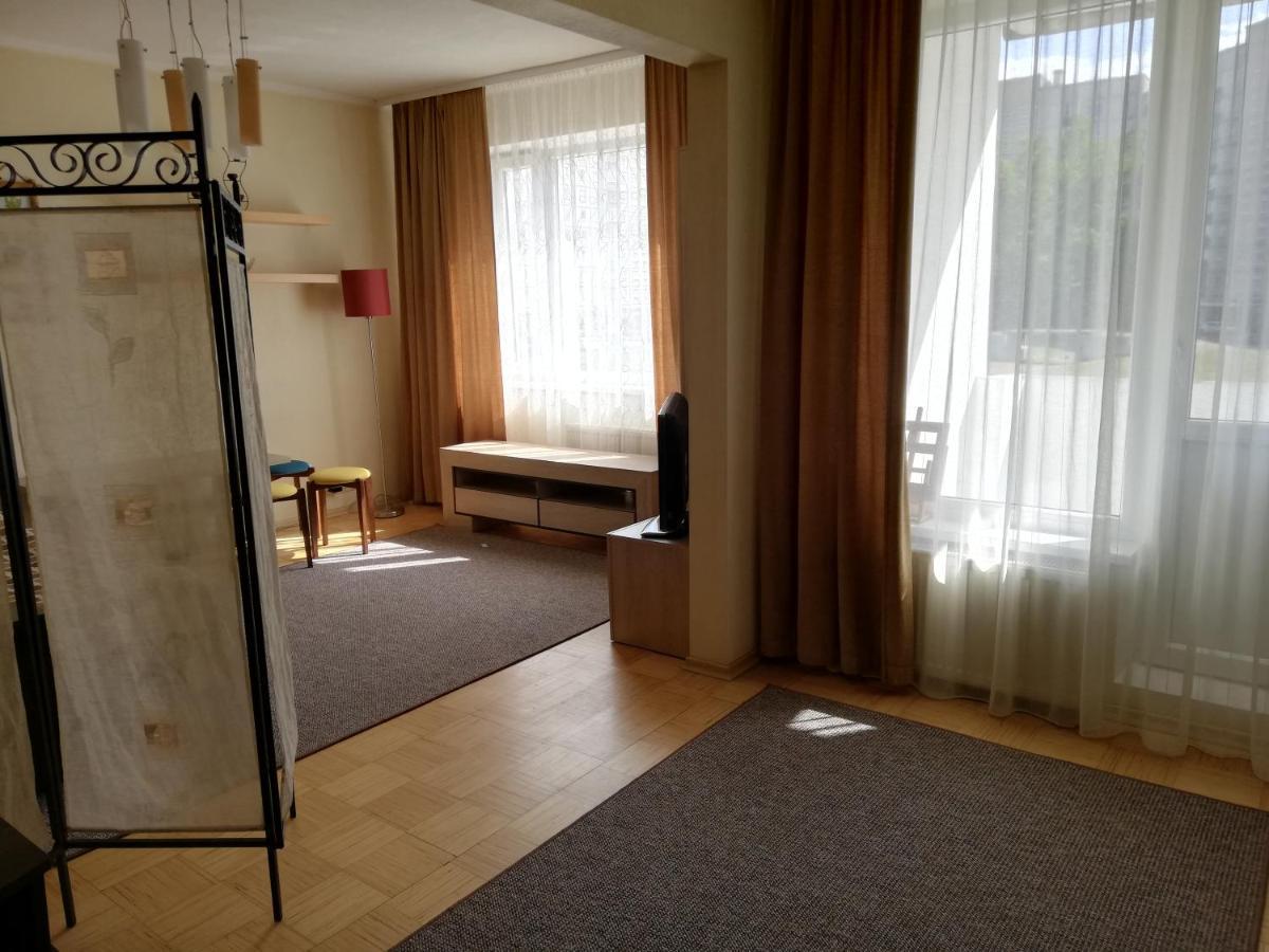 15 Minutes From The Beach And City Center 7 Minutes From The Airport 里加 外观 照片